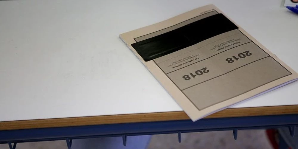 Απίστευτο περιστατικό στις Πανελλαδικές – Μαθητής έφυγε από την αίθουσα με τις απαντήσεις